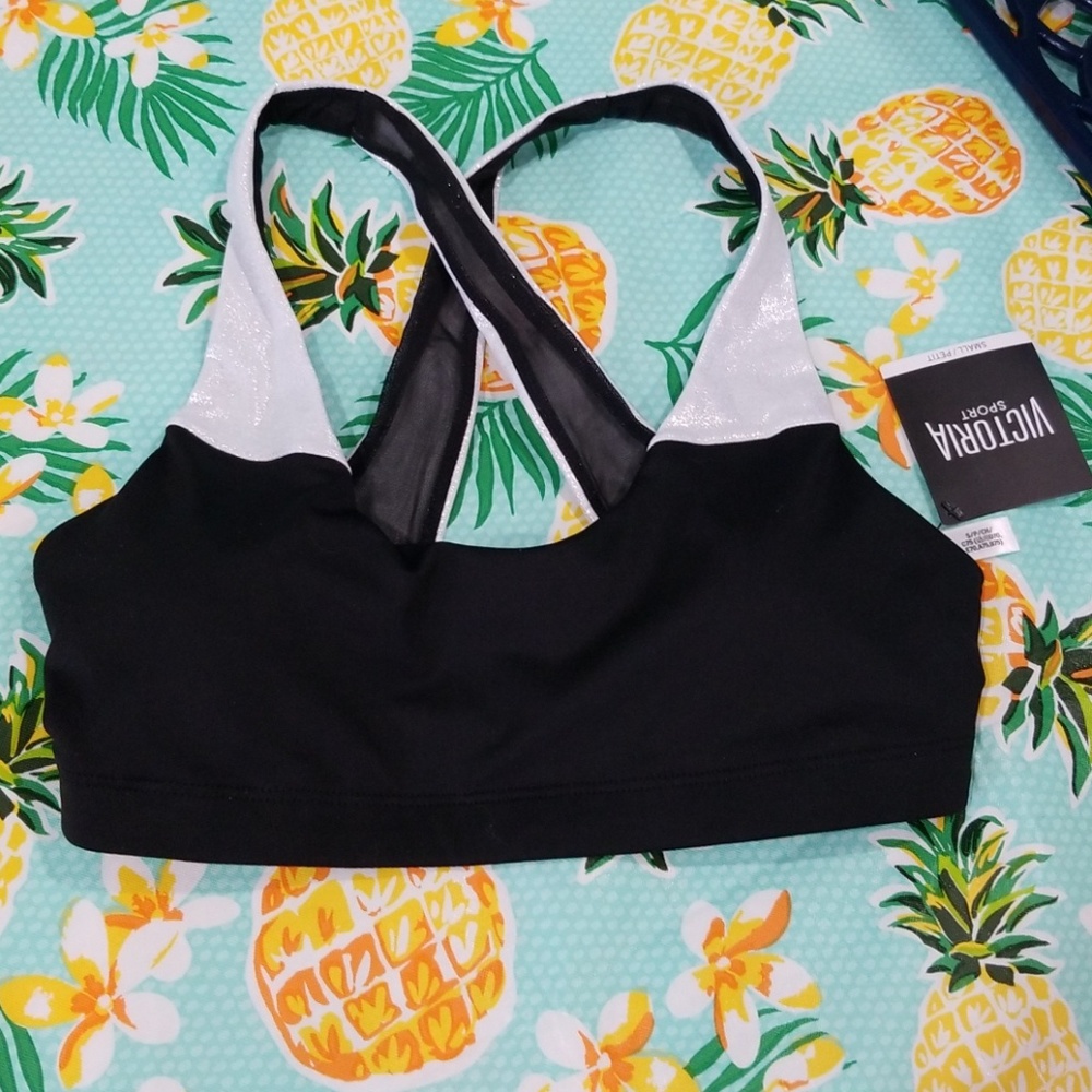 NWT Victoria Sport sportsbra Small